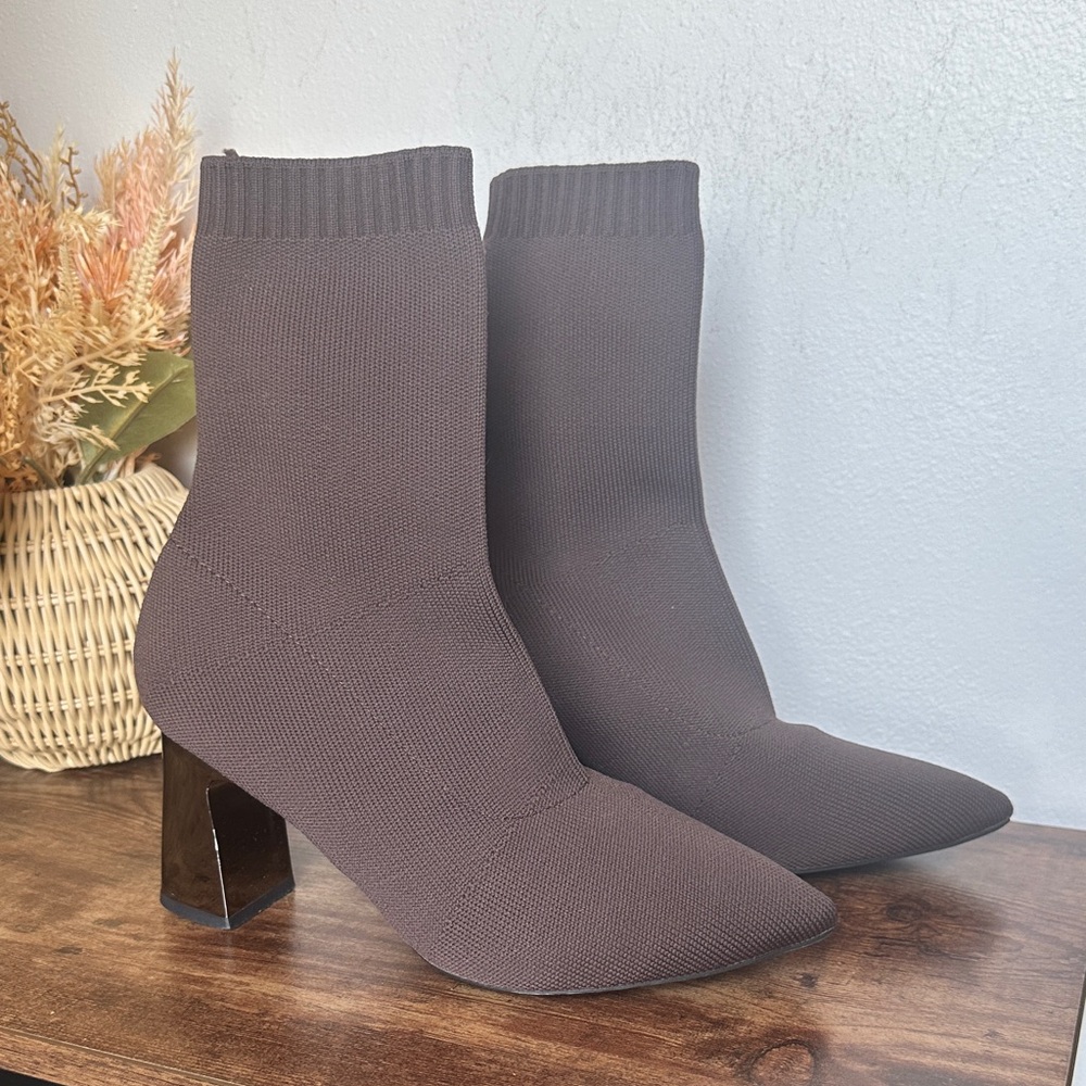 SHEIN Brown Knit Heeled Boot US Size 7.5 = EU Size 38